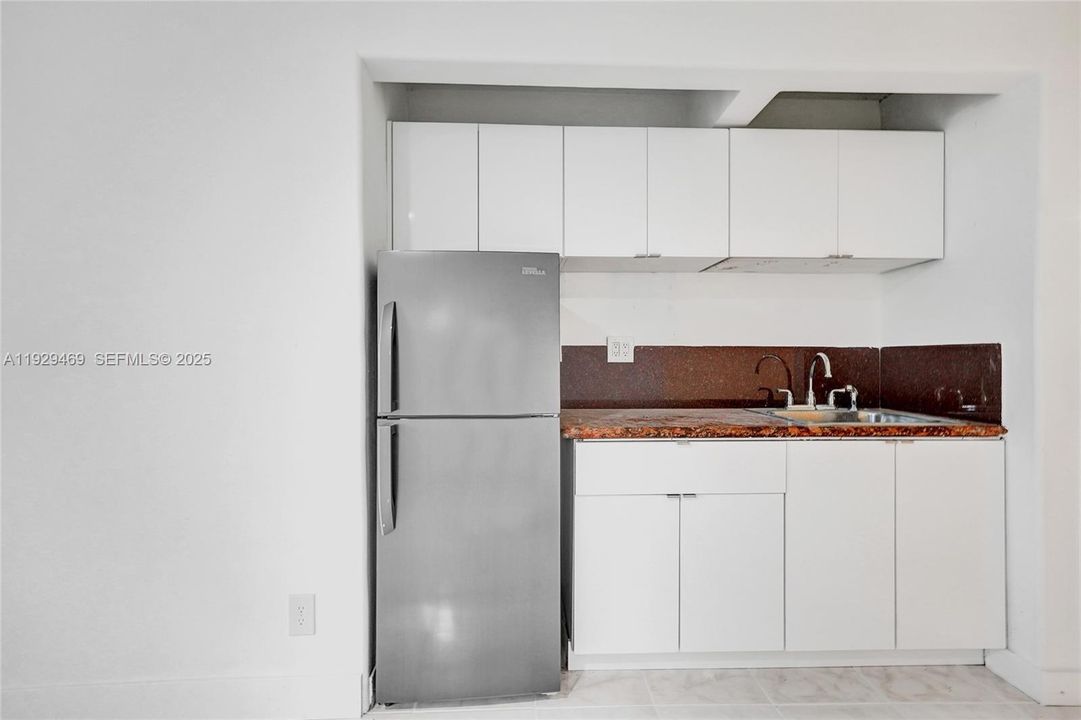 待售: $884,900 (0 贝兹, 0 浴室, 2557 平方英尺)