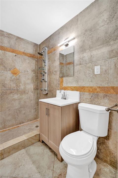 待售: $884,900 (0 贝兹, 0 浴室, 2557 平方英尺)