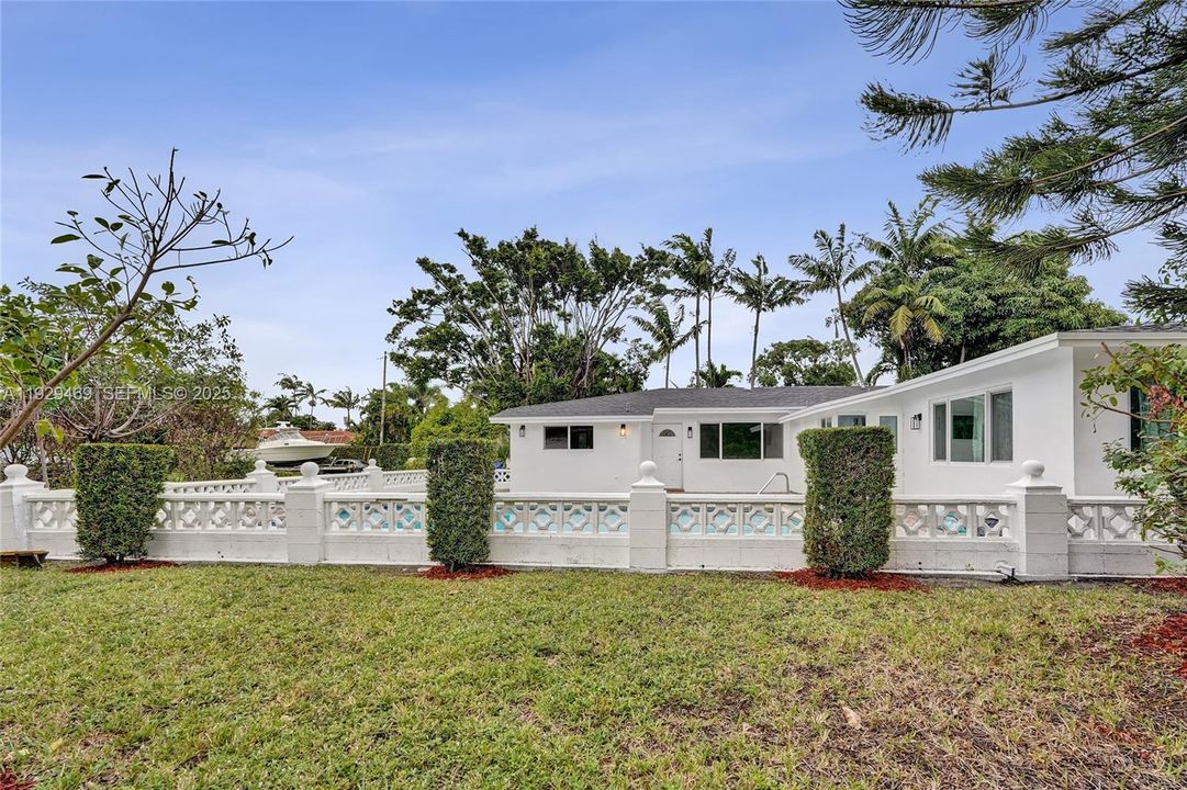 待售: $884,900 (0 贝兹, 0 浴室, 2557 平方英尺)