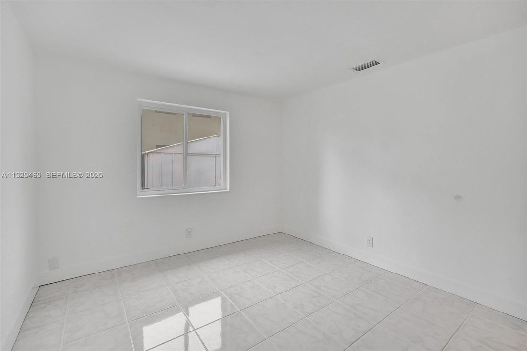 待售: $884,900 (0 贝兹, 0 浴室, 2557 平方英尺)