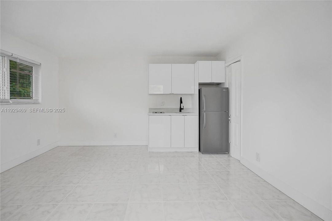 待售: $884,900 (0 贝兹, 0 浴室, 2557 平方英尺)