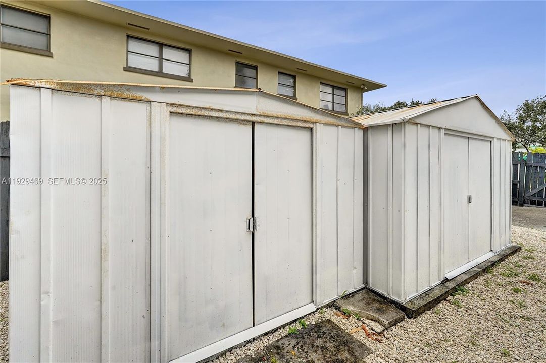 待售: $884,900 (0 贝兹, 0 浴室, 2557 平方英尺)