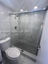 For Rent: $2,200 (2 beds, 2 baths, 1040 Square Feet)