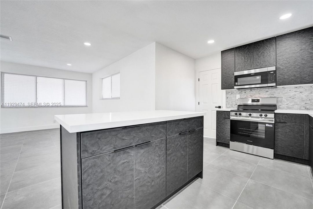 For Sale: $579,900 (4 beds, 3 baths, 1584 Square Feet)