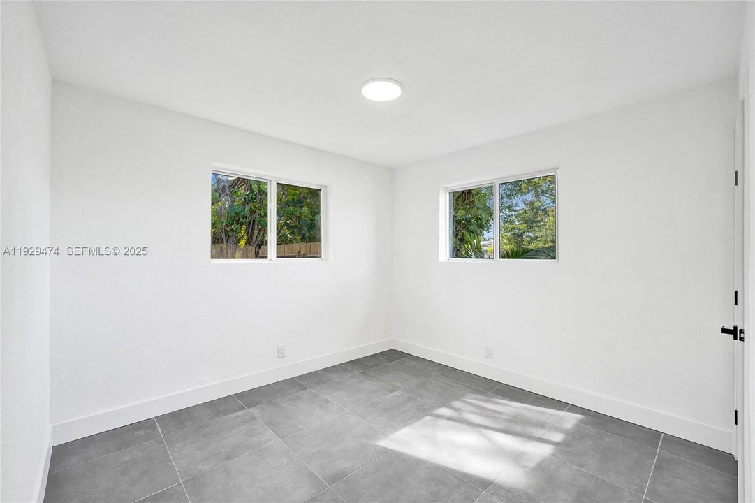 For Sale: $579,900 (4 beds, 3 baths, 1584 Square Feet)