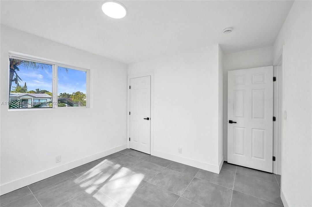 For Sale: $579,900 (4 beds, 3 baths, 1584 Square Feet)