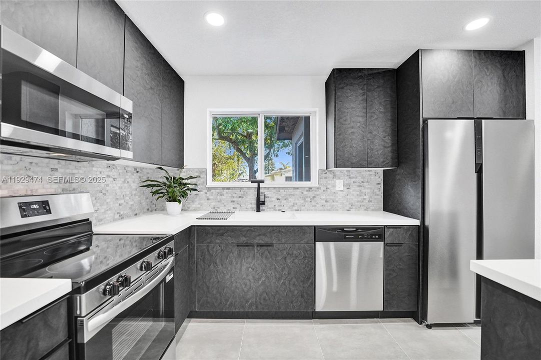 For Sale: $579,900 (4 beds, 3 baths, 1584 Square Feet)