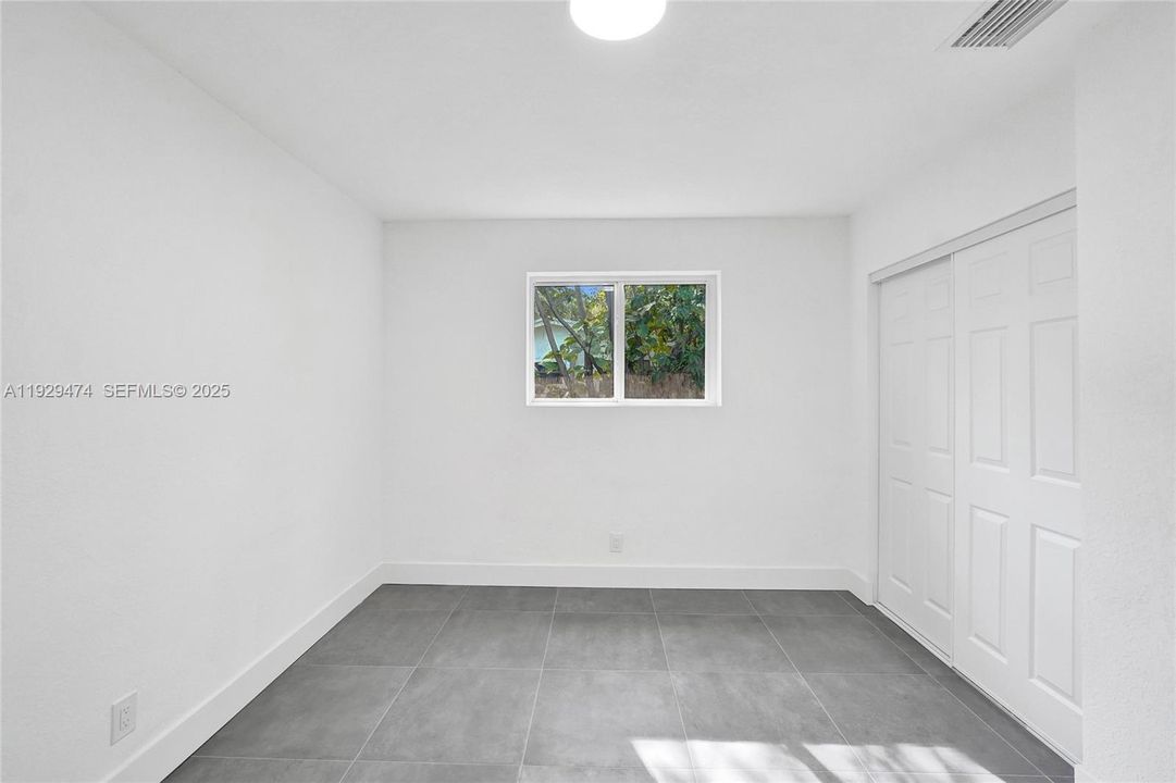 For Sale: $579,900 (4 beds, 3 baths, 1584 Square Feet)