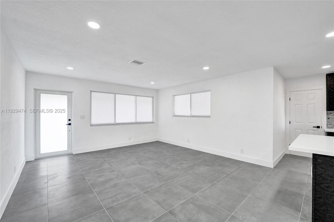 For Sale: $579,900 (4 beds, 3 baths, 1584 Square Feet)