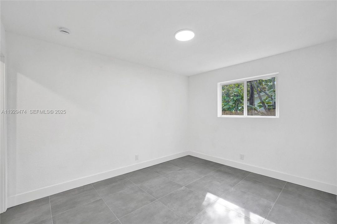 For Sale: $579,900 (4 beds, 3 baths, 1584 Square Feet)