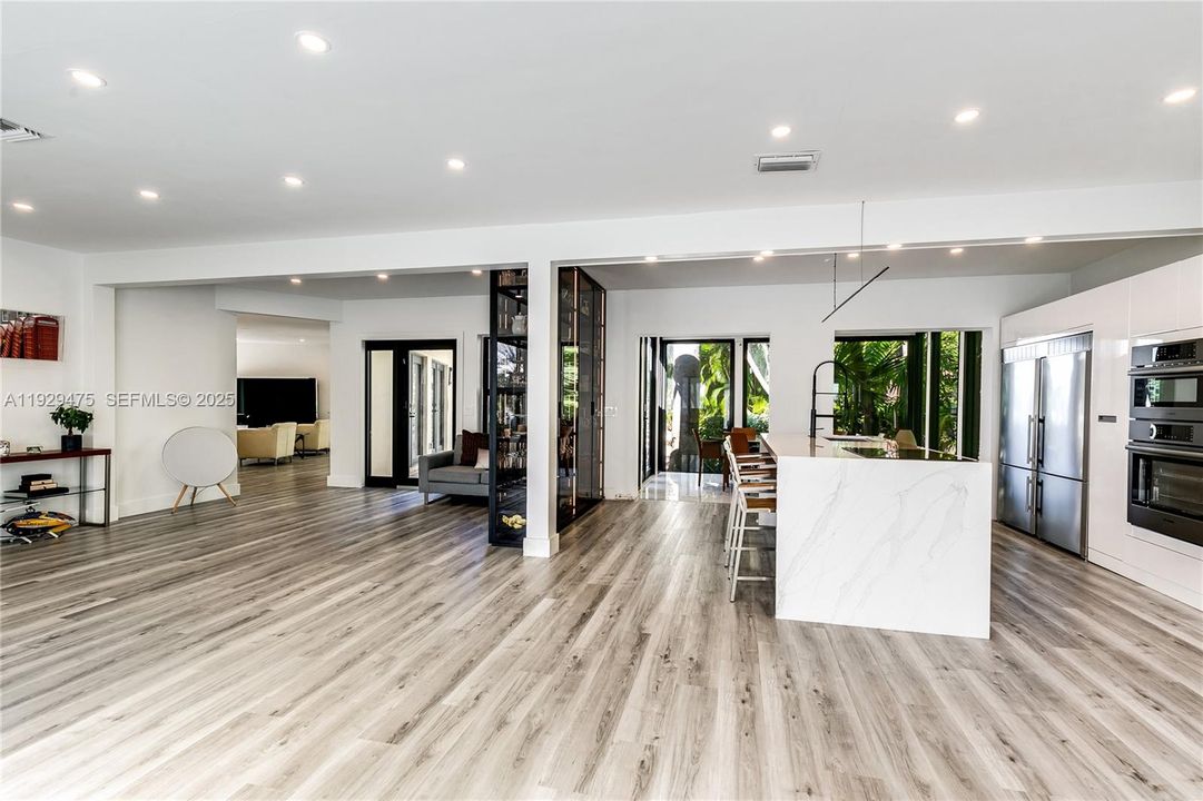 En Venta: $5,900,000 (5 camas, 5 baños, 4711 Pies cuadrados)