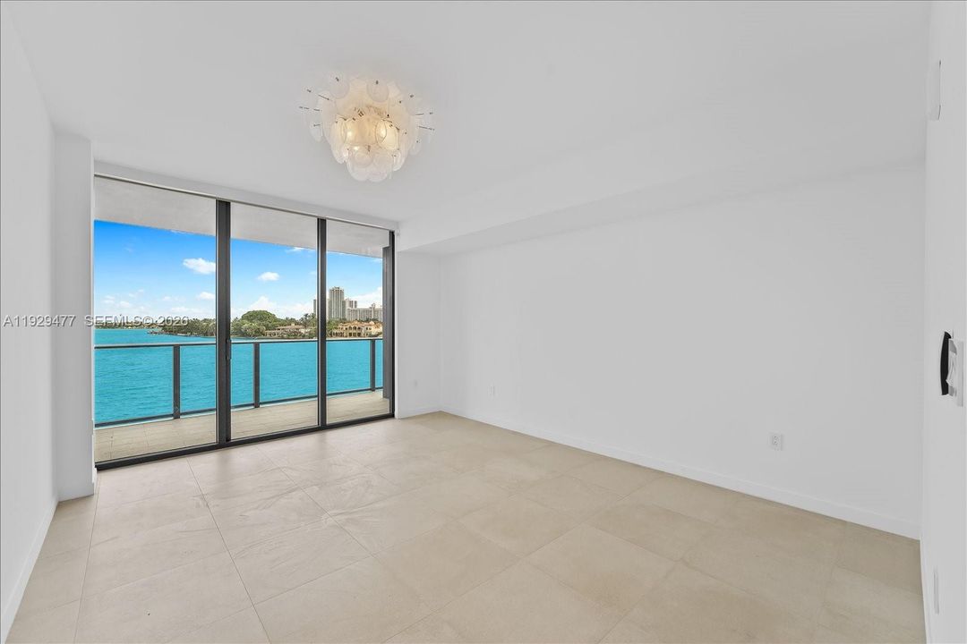 For Sale: $4,295,000 (3 beds, 4 baths, 3075 Square Feet)