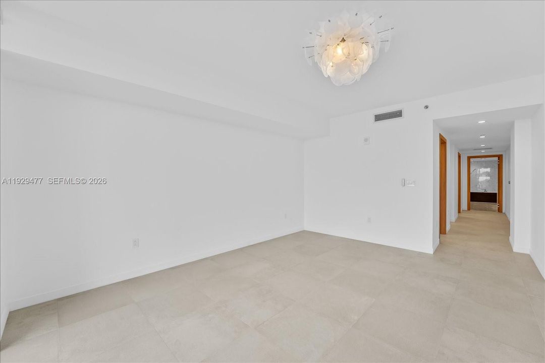 For Sale: $4,295,000 (3 beds, 4 baths, 3075 Square Feet)