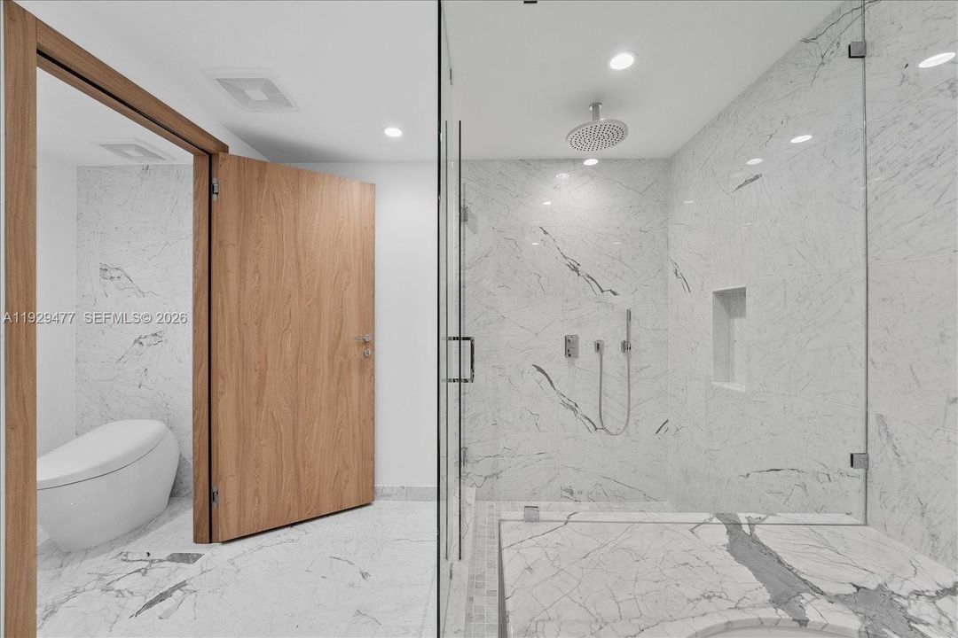 For Sale: $4,295,000 (3 beds, 4 baths, 3075 Square Feet)