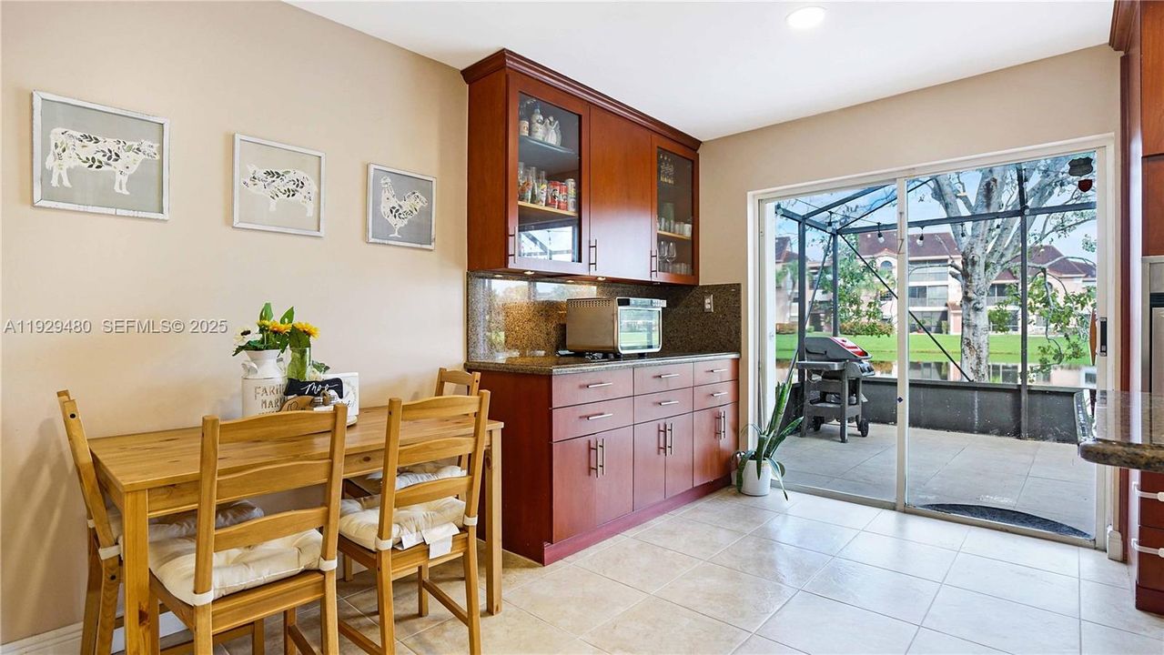 For Sale: $560,000 (3 beds, 2 baths, 1484 Square Feet)