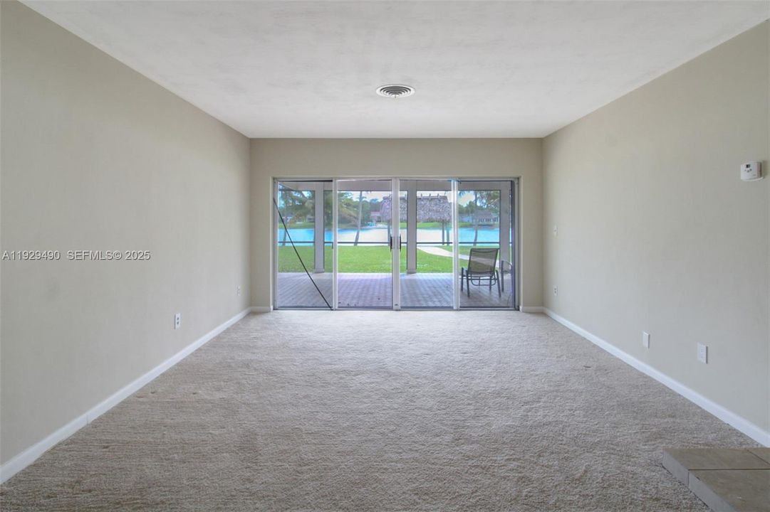 For Rent: $4,900 (3 beds, 2 baths, 1719 Square Feet)