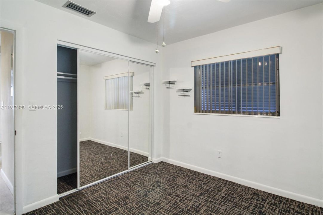 For Rent: $4,900 (3 beds, 2 baths, 1719 Square Feet)