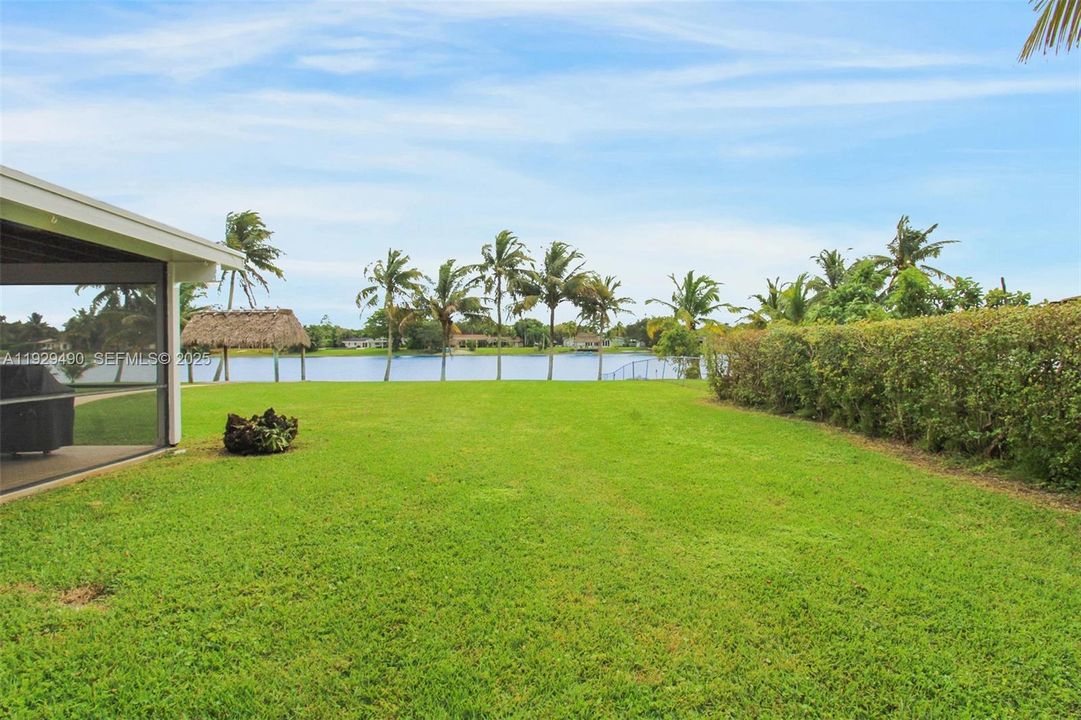 For Rent: $4,900 (3 beds, 2 baths, 1719 Square Feet)