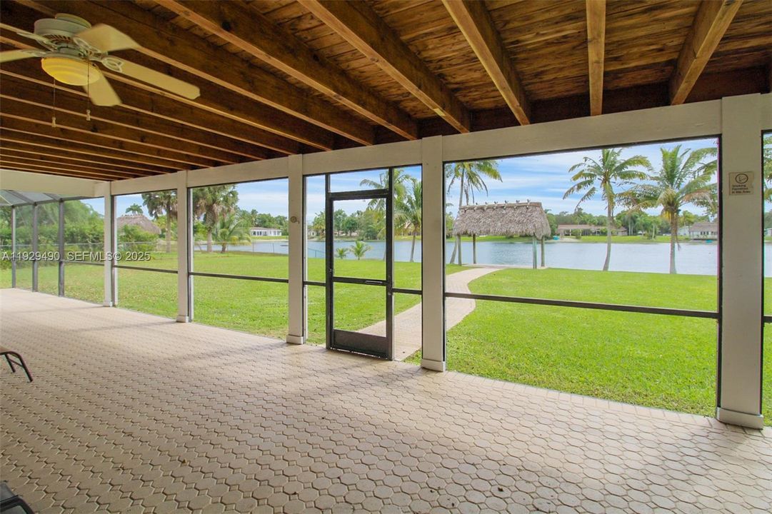 For Rent: $4,900 (3 beds, 2 baths, 1719 Square Feet)