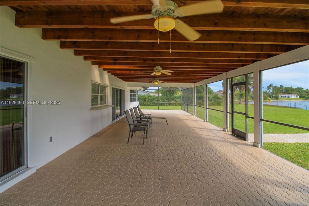 For Rent: $4,900 (3 beds, 2 baths, 1719 Square Feet)