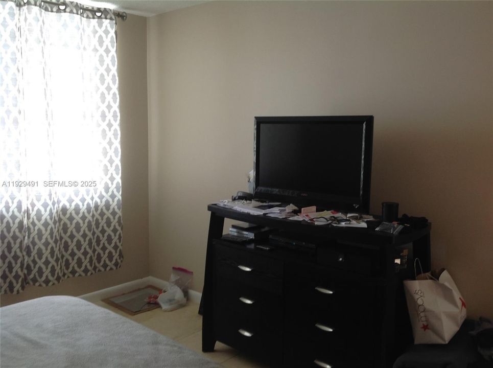 В аренду: $2,995 (2 спален, 2 ванн, 1509 Квадратных фут)