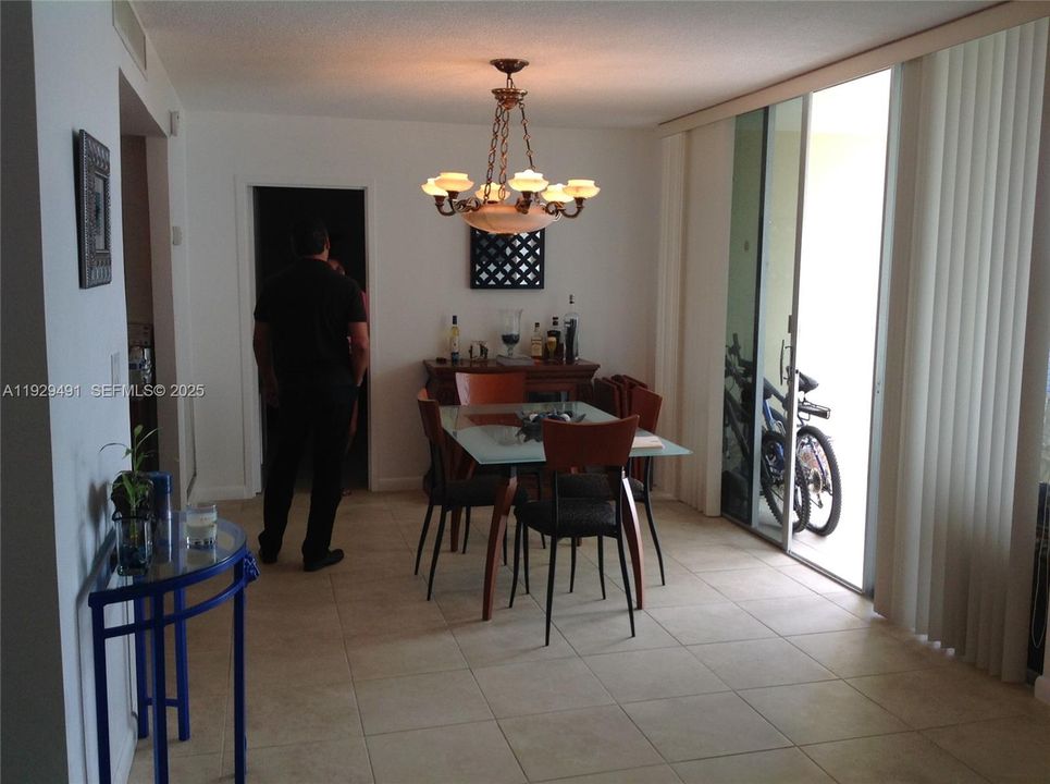 В аренду: $2,995 (2 спален, 2 ванн, 1509 Квадратных фут)