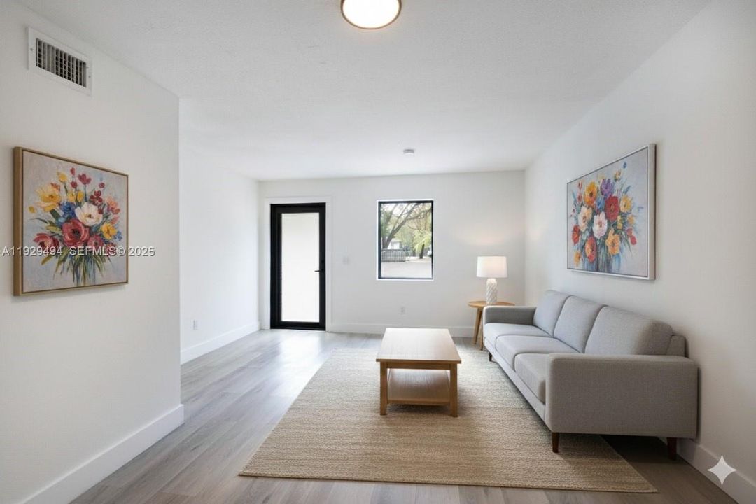 出租: $2,199 (13 贝兹, 7 浴室, 5239 平方英尺)