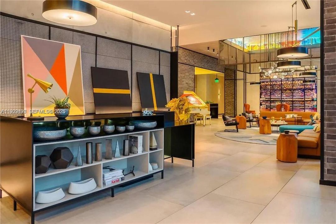 待售: $519,000 (1 贝兹, 1 浴室, 673 平方英尺)