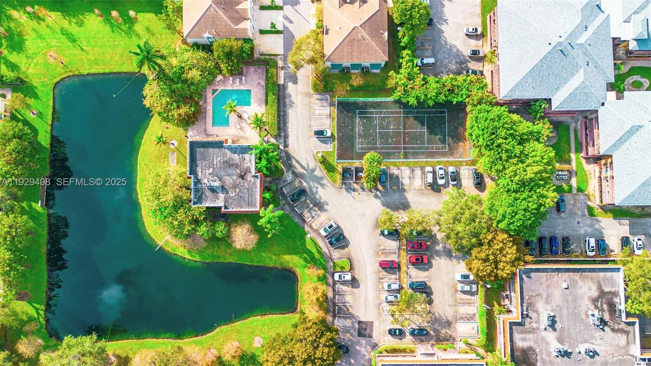 For Sale: $242,000 (2 beds, 2 baths, 1200 Square Feet)