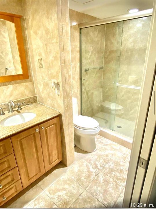 For Sale: $242,000 (2 beds, 2 baths, 1200 Square Feet)