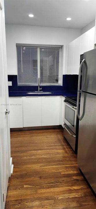 For Rent: $2,000 (1 beds, 1 baths, 785 Square Feet)