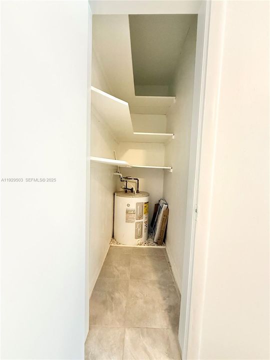 В аренду: $1,700 (1 спален, 1 ванн, 600 Квадратных фут)