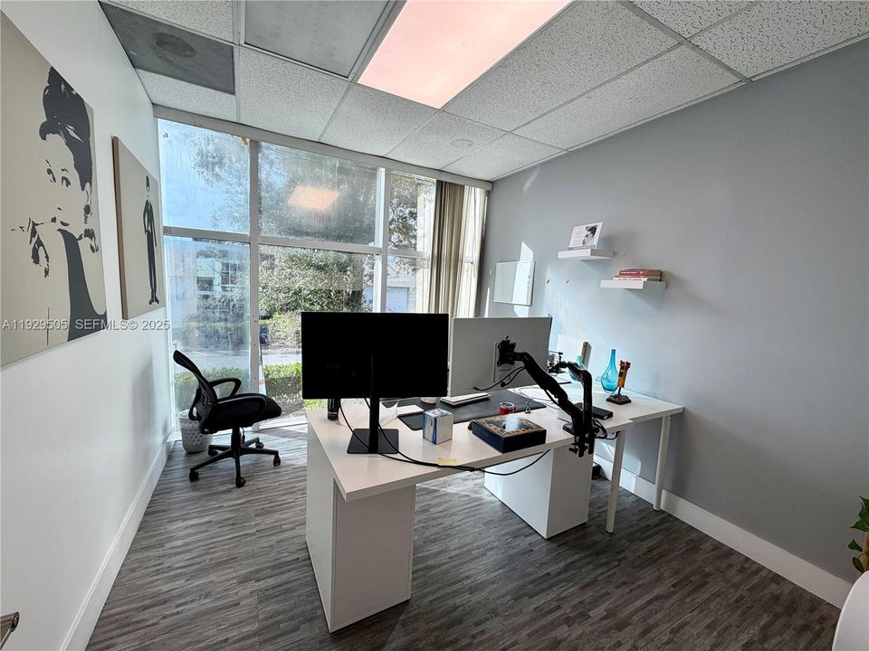 В аренду: $9,160 (0 спален, 0 ванн, 0 Квадратных фут)