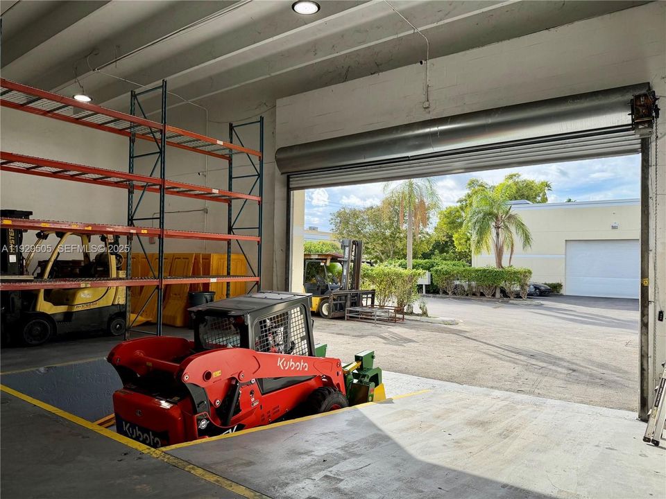 В аренду: $9,160 (0 спален, 0 ванн, 0 Квадратных фут)