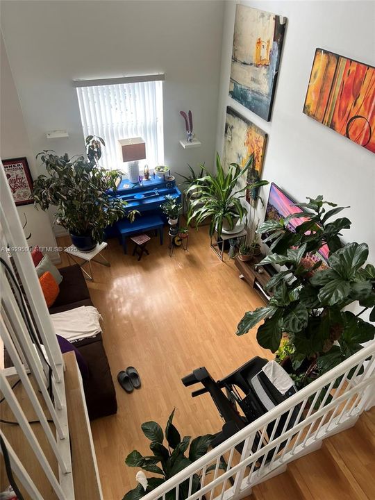 For Sale: $469,000 (2 beds, 2 baths, 1477 Square Feet)