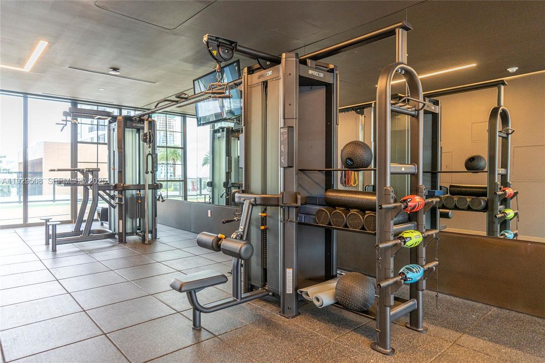 На продажу: $980,000 (2 спален, 2 ванн, 837 Квадратных фут)