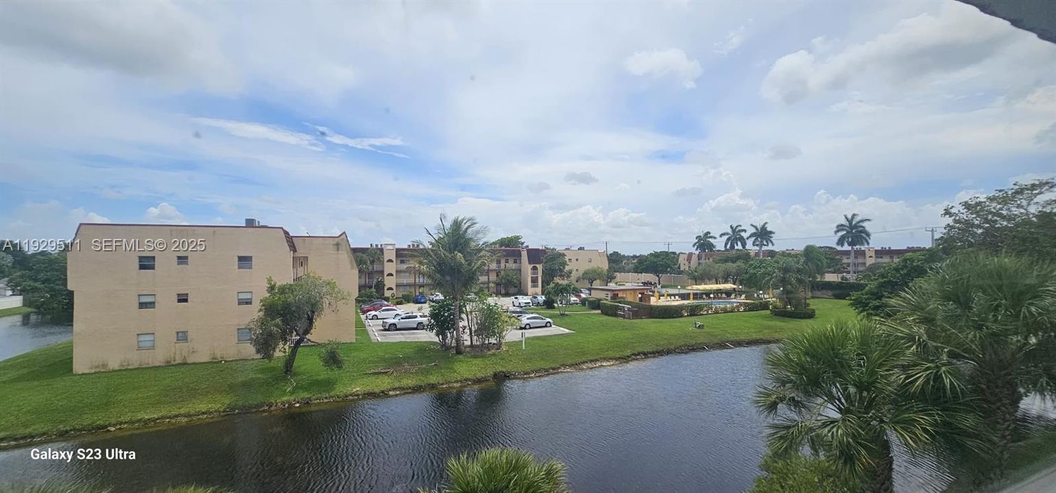 For Rent: $1,550 (1 beds, 1 baths, 640 Square Feet)