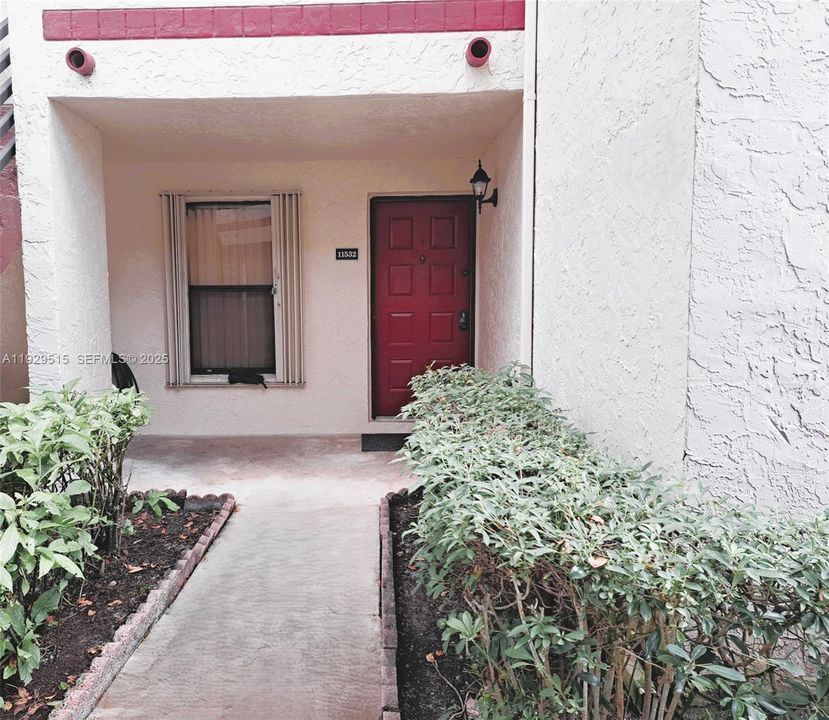 En Renta: $2,200 (2 camas, 2 baños, 880 Pies cuadrados)