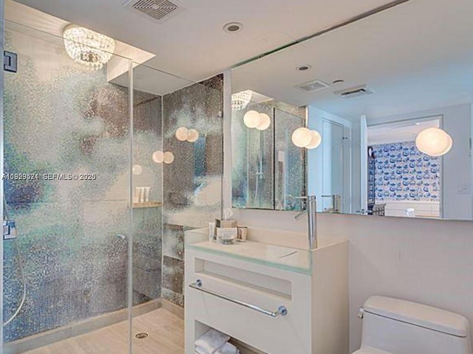 En Venta: $439,000 (1 camas, 1 baños, 700 Pies cuadrados)