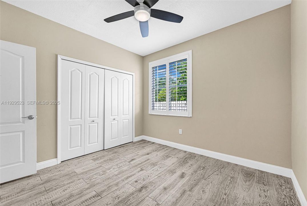 En Renta: $4,350 (4 camas, 3 baños, 2232 Pies cuadrados)