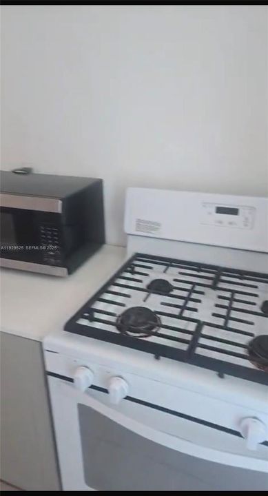 En Renta: $2,100 (1 camas, 1 baños, 5549 Pies cuadrados)