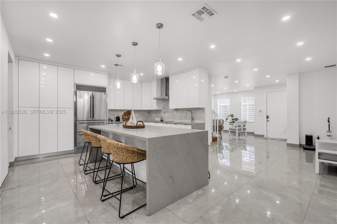 For Sale: $485,000 (3 beds, 2 baths, 1850 Square Feet)