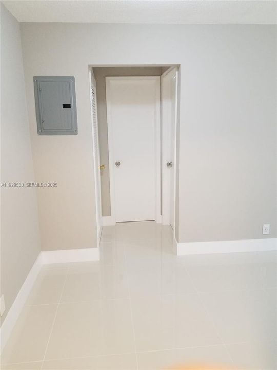 В аренду: $1,750 (1 спален, 1 ванн, 0 Квадратных фут)