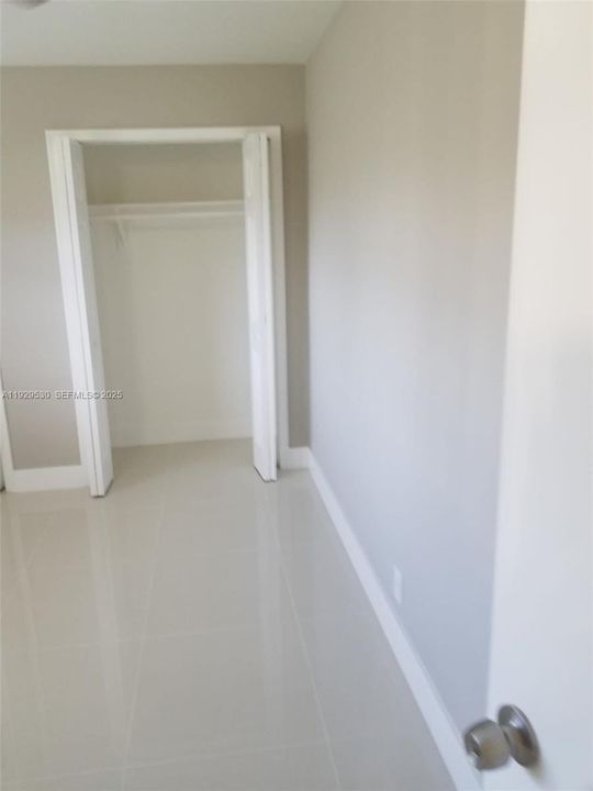 В аренду: $1,750 (1 спален, 1 ванн, 0 Квадратных фут)