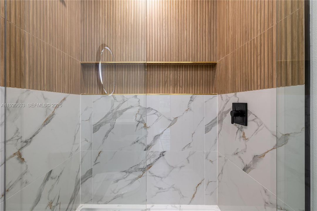 待售: $298,000 (3 贝兹, 2 浴室, 1250 平方英尺)