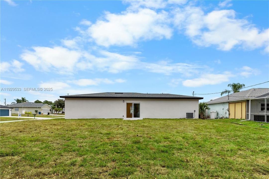 待售: $298,000 (3 贝兹, 2 浴室, 1250 平方英尺)