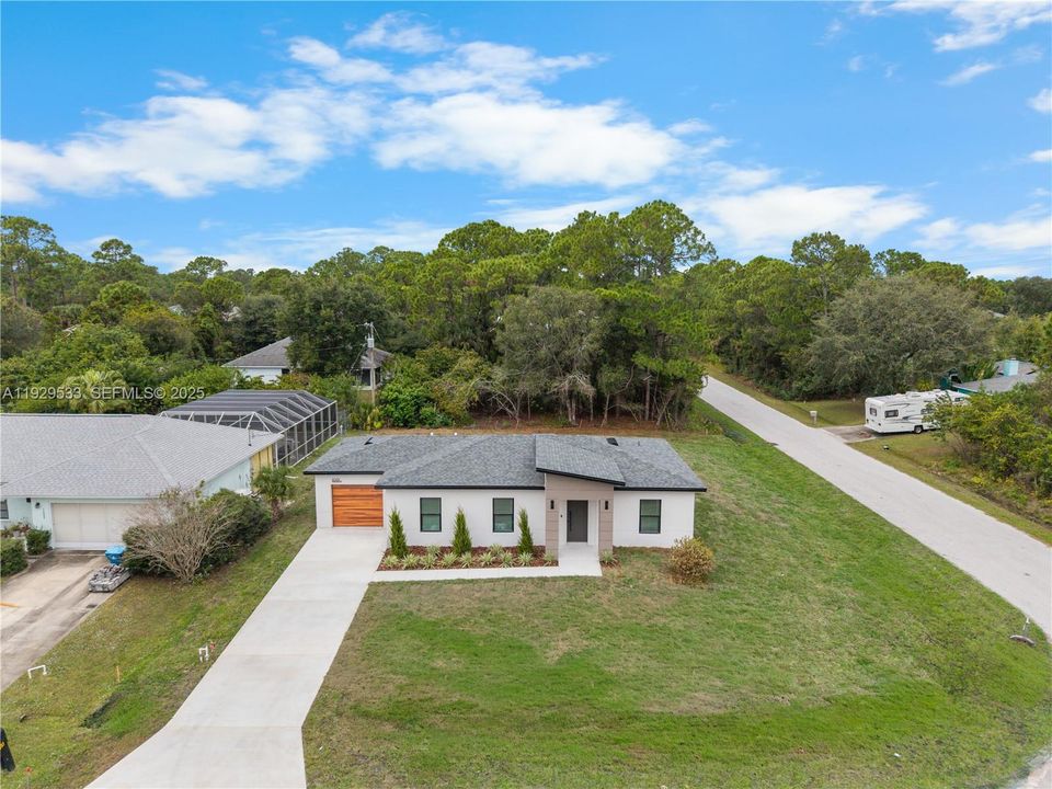 待售: $298,000 (3 贝兹, 2 浴室, 1250 平方英尺)