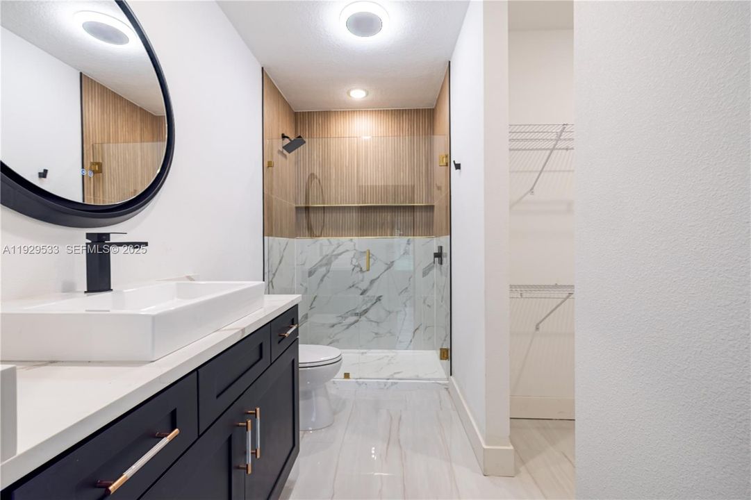 待售: $298,000 (3 贝兹, 2 浴室, 1250 平方英尺)