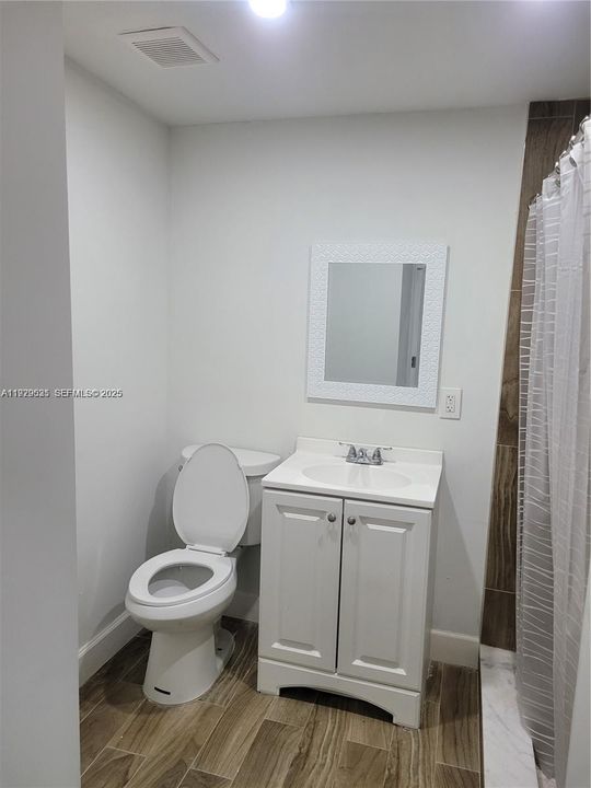 На продажу: $648,000 (3 спален, 2 ванн, 1746 Квадратных фут)