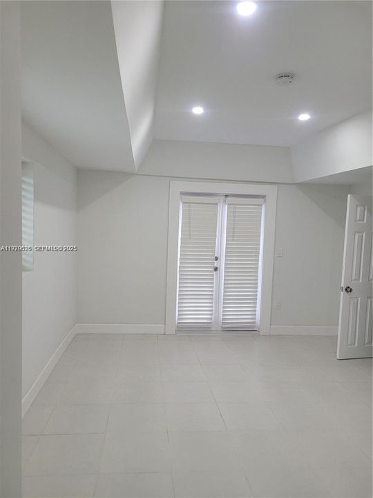 На продажу: $648,000 (3 спален, 2 ванн, 1746 Квадратных фут)